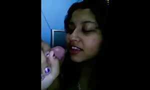 Các tài năng người mẫu gặp nhau với sex hay nhât một nhà sản xuất trong văn phòng của ông và đã có một cuộc phỏng vấn thành công. Các cô gái lên kế hoạch để có được một công việc từ một người đàn ông, nhưng một trong những tài năng rõ ràng là không đủ, nên vẻ đẹp quay lại để mình tự nhiên quyến rũ. Bây giờ các cô gái dịu dàng đã sẵn sàng, theo yêu cầu đầu tiên của các bạn đồng hành, cởi quần áo của mình đáng yêu, vú, và lắc chúng, trước mặt các nam, những người ngay lập tức sẽ làm tăng sự căng thẳng giữa chân của mình. Không muốn bị cương cứng, người yêu, bắt đầu cởi quần lót và tiếp cận con búp bê để cô ấy sẽ rời khỏi phẩm giá của mình trong miệng dễ chịu. Các cô gái, khéo léo hút tuyệt vời colossus của các người, sau đó cô ấy bắt đầu công việc cởi mở với khác lỗ trong cơ thể trẻ. Người tình thích hợp, và cuối cùng của cô ấy gần gũi nhận được chờ đợi từ lâu xuất từ một cặp vợ chồng.