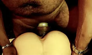 Một học sinh đứng trên bảng cạnh cô giáo viên, và nhận ra rằng cô không có hy vọng cho nghiên cứu của mình, cô quyết định để lại nhờ cô ấy giàu kinh nghiệm tình dục. Ông ngồi xuống, giáo sư của bảng và lây lan chân của mình, anh ta đang ở nhất của ông, nơi bí mật. Đó cũng là một học sinh trong lớp ai sớm tham gia với họ, ngay khi anh nhìn thấy vẻ đẹp đó bắt đầu để hút trên cô giáo của mình. Cô đã không tìm thấy nó khó khăn để phục vụ với miệng hai sưng chi từ overexcitation, vì vậy cô đã sớm hoàn toàn khen thưởng với sex trong phong cách của đôi. Sau khi mẹ cô, họ đã không có sự lựa chọn, nhưng để phát ra phần lớn của tinh trùng vào miệng cô, và cô ấy, lần lượt, sẵn sàng nuốt tất cả những điều này tốt đẹp và liếm phần còn lại của se x nhât họ dicks.