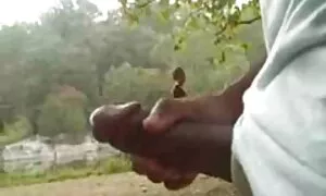 Người nga nói với các người xây dựng rằng họ không có tiền để trả tiền để phim jav nhât sửa chữa. Các chàng tìm thấy một cách ra khỏi tình trạng này, cho anh ta cơ hội để fuck bạn gái của mình. Các nhân viên đã đề nghị rằng, kể từ khi ông không thể bỏ lỡ cơ hội để trồng một con chó cái trong dương vật của mình. Sau khi loại bỏ tất cả các quần áo của mình, chú rể, trước khi bão của mình bắt đầu, nuông chiều em bé với khéo léo làm momma nhận lại một thổi kèn. Khi các cô gái đã hoàn thành bằng niềm đam mê, cô sẵn sàng lây lan của cô chân trước của cáp, trong khi bạn trai cô ấy theo dõi chặt chẽ quá trình này.