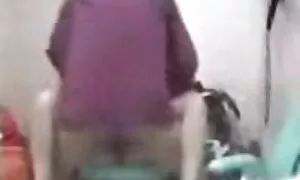 Ba đôi vợ chồng lâu đã muốn mang lại một số nhiều vào cuộc sống cá nhân, vì vậy họ gặp nhau hạnh phúc và bắt đầu thổi kèn trong khi nhận được nhiều cảm giác mới. Ngay sau đó, người đàn ông sẽ trở thành táo bạo hơn và bắt đầu liên lạc bạn gái của họ, với bàn tay mạnh mẽ ở tất cả những nơi thú vị, đó sẽ bắt đầu nhận được rất vui mừng. Khi ngon miệng cô gái cảm ơn những người yêu với rắn và áp đảo bắn sau đó các người sẽ ở trong thiên đường thứ bảy. Sau một thời gian, ngọt ngào, quý bà sẽ cho phép nóng chồng để bắt đầu nhào của họ dịu dàng hạ bộ với ngón tay của mình và lưỡi, mà trên đó rất sớm vui mừng các đối tượng nước ngoài sẽ xuất hiện, nhờ đó hoạt động hải lý một giờ không chỉ có thể mạnh mẽ, thư giãn, nhưng cũng cảm thấy se x nhât sự tiếp cận của chờ đợi từ lâu đạo ecstasy.