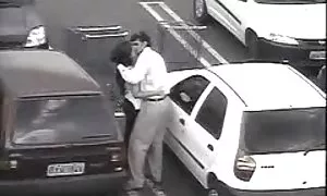 Người đàn ông đến nhà sex gay nhât ban với một cô gái tóc vàng người đang tắm lúc đó. Nhìn cô ấy cơ thể đẹp, cô ấy đã không ngần ngại, và ngay lập tức lôi ra cô dương vật trước mặt cô. Các cô gái đánh giá cao cô kích thước và không thể chống lại sự cám dỗ để đưa phẩm giá của mình trong miệng. Ngoài ra, các cô gái tóc vàng cúi đầu với ung thư và hỏi các quý ông để làm cho nhất của ông ướt lỗ. Các người đàn ông trải qua một niềm vui đặc biệt bởi thâm nhập vào hậu môn, dẫn đến một chóng mặt may bánh ngon.